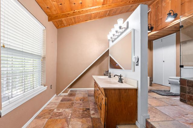 1504 Maple Street, Irving, TX 75060