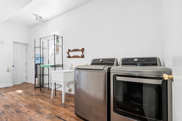 1504 Maple Street, Irving, TX 75060