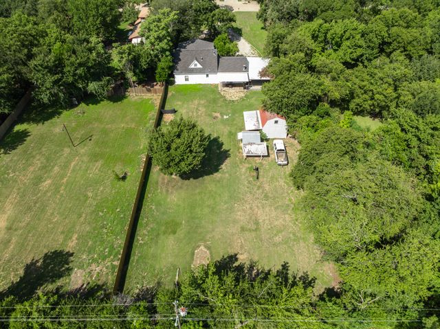 1504 Maple Street, Irving, TX 75060