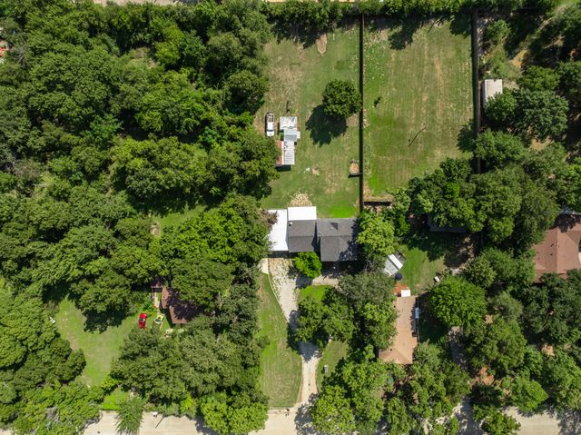 1504 Maple Street, Irving, TX 75060