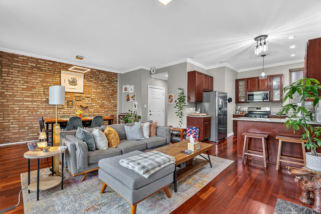 6501 S Kimbark Avenue 2S, Chicago, IL 60637