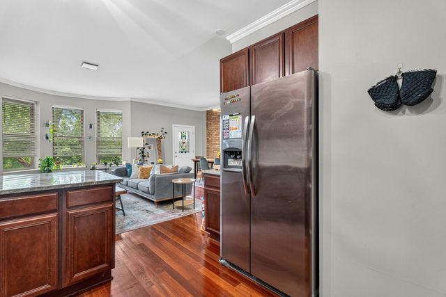 6501 S Kimbark Avenue 2S, Chicago, IL 60637