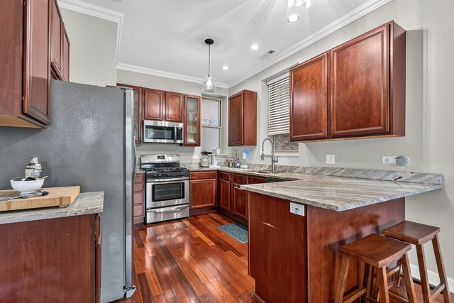6501 S Kimbark Avenue 2S, Chicago, IL 60637