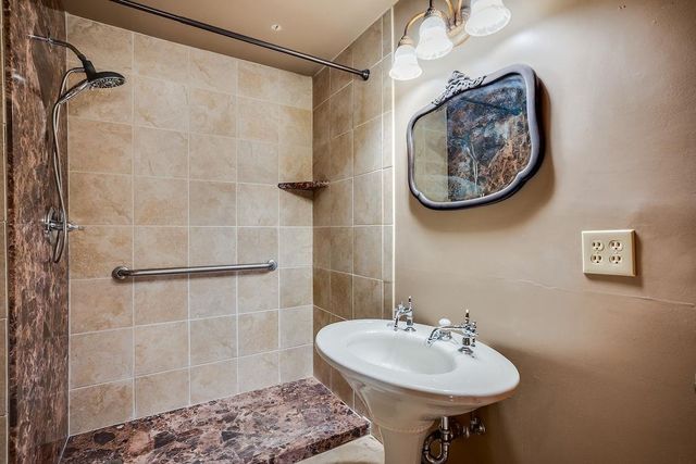 215 S Sedgwick, Wichita, KS 67213