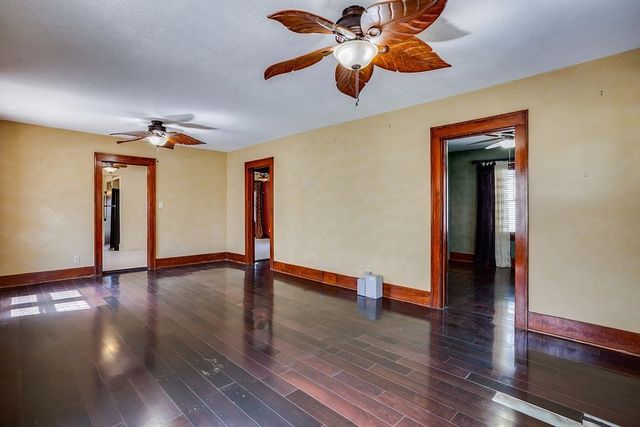 215 S Sedgwick, Wichita, KS 67213