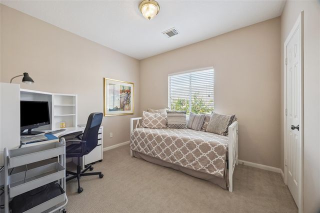 327 S Gate Stone, Houston, TX 77007