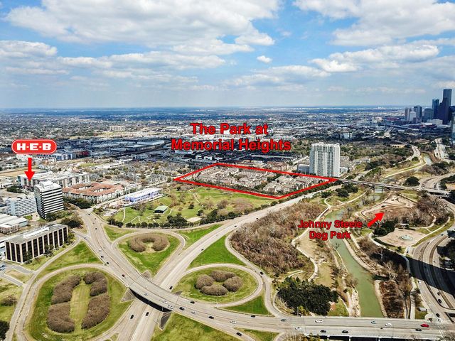 327 S Gate Stone, Houston, TX 77007