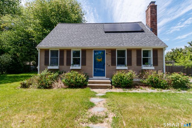 15 Bluff Avenue, Clinton, CT 06413