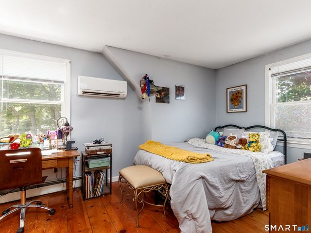 15 Bluff Avenue, Clinton, CT 06413
