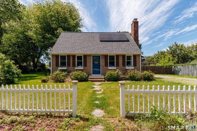 15 Bluff Avenue, Clinton, CT 06413