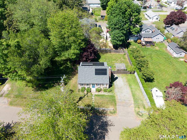 15 Bluff Avenue, Clinton, CT 06413