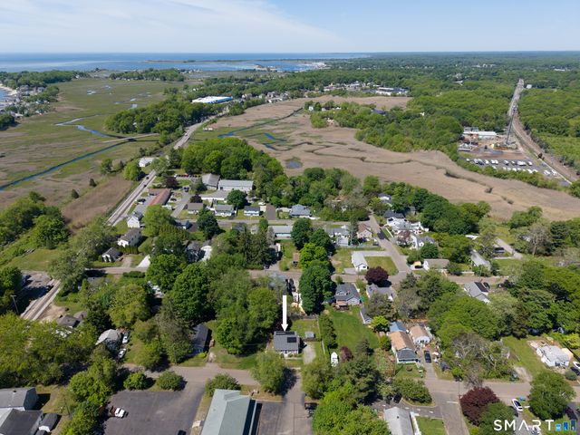 15 Bluff Avenue, Clinton, CT 06413