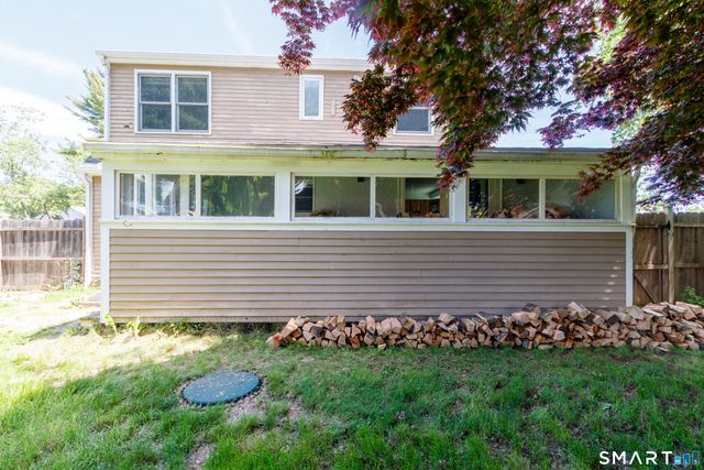 15 Bluff Avenue, Clinton, CT 06413