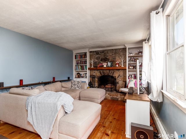 15 Bluff Avenue, Clinton, CT 06413