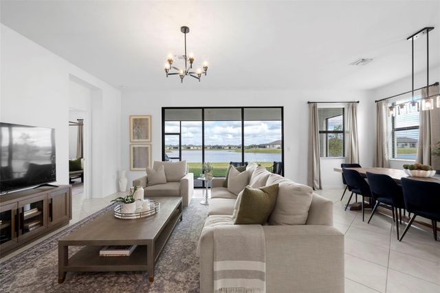 1889 SADDLEWOOD CIR, Port Charlotte, FL 33953