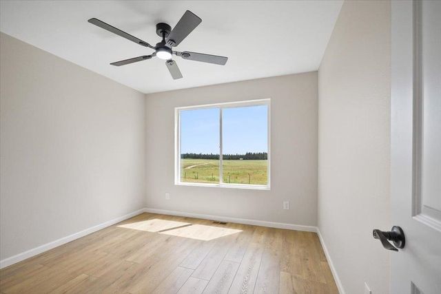 1508 W Latting Ln, Deer Park, WA 99006