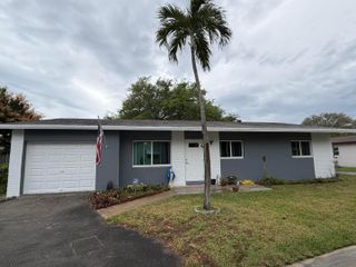 2615 SW Natura Avenue, Deerfield Beach, FL 33441