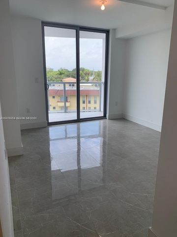 13800 Highland Dr 403, North Miami Beach, FL 33181