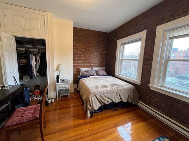 915 Beacon 3, Boston, MA 02215