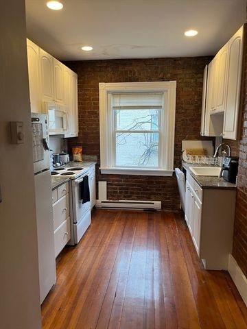 915 Beacon 3, Boston, MA 02215