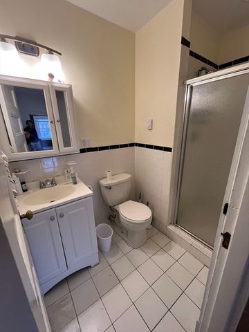 915 Beacon 3, Boston, MA 02215