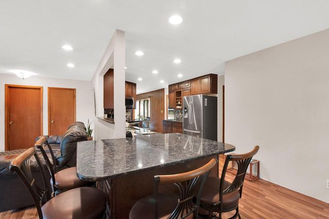 4722 St Regis DRIVE, Mount Pleasant, WI 53403