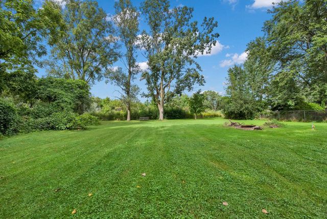 4722 St Regis DRIVE, Mount Pleasant, WI 53403