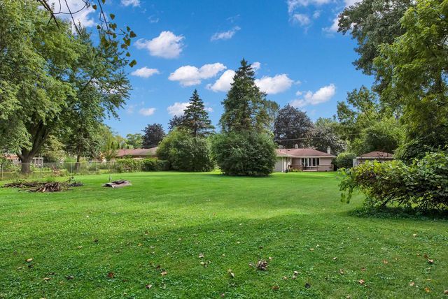 4722 St Regis DRIVE, Mount Pleasant, WI 53403