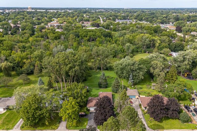 4722 St Regis DRIVE, Mount Pleasant, WI 53403