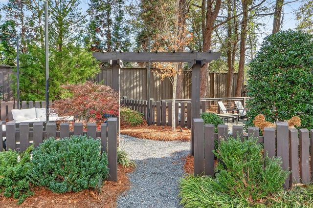 4455 Dandelion Lane, Atlanta, GA 30342