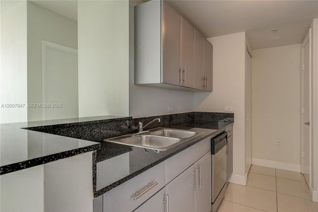 1871 S River Drive 802, Miami, FL 33125
