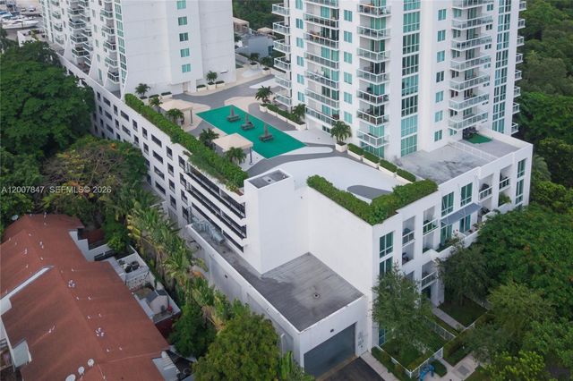 1871 S River Drive 802, Miami, FL 33125