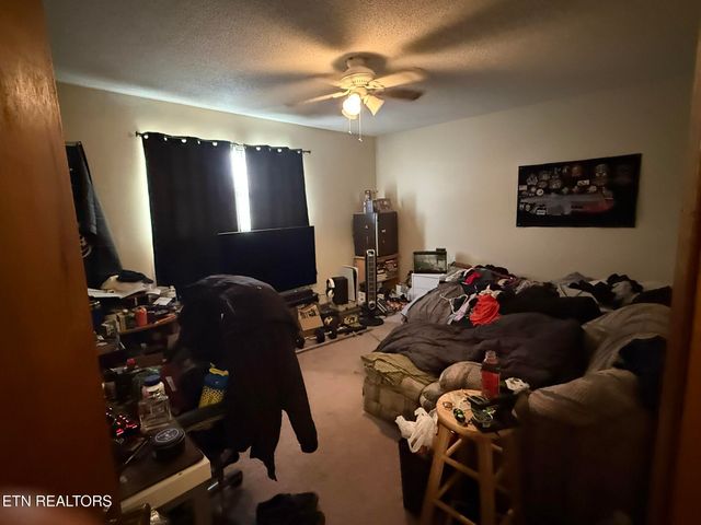 1918 Topside Rd, Louisville, TN 37777