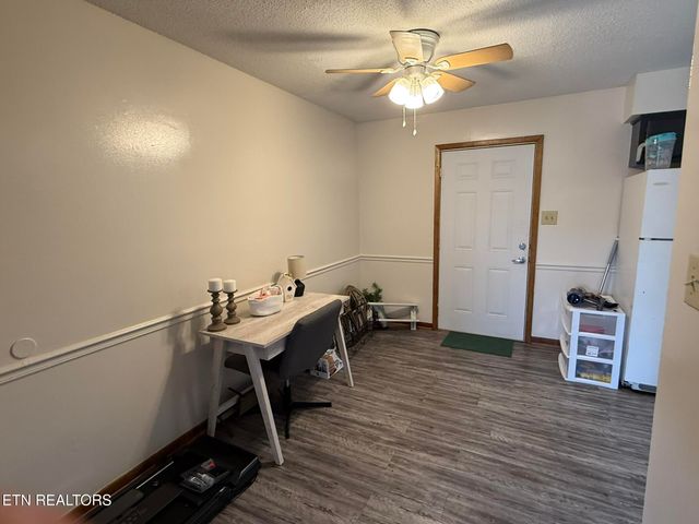 1918 Topside Rd, Louisville, TN 37777