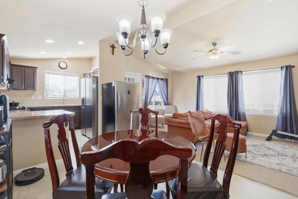 Image 9 of property listing at Address unavailable.