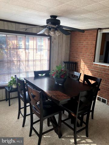 104 FAIRVIEW DR, Glassboro, NJ 08028