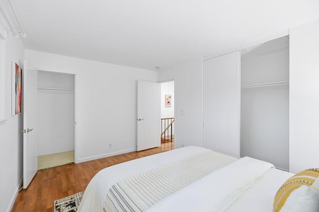 125 Connemara Way 32, Sunnyvale, CA 94087