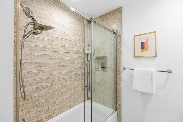 125 Connemara Way 32, Sunnyvale, CA 94087