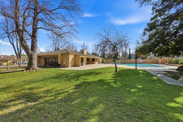 125 Connemara Way 32, Sunnyvale, CA 94087