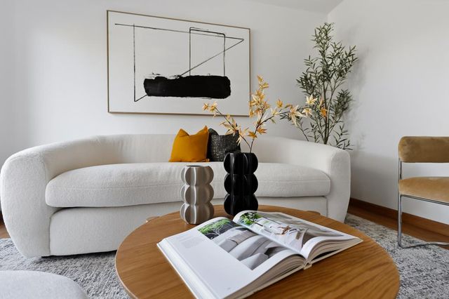 125 Connemara Way 32, Sunnyvale, CA 94087