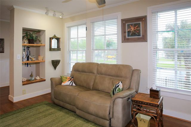 1020 Broadway Street, Galveston, TX 77550