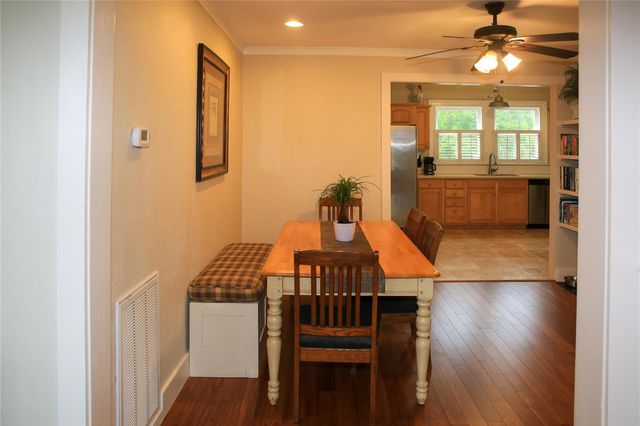 1020 Broadway Street, Galveston, TX 77550