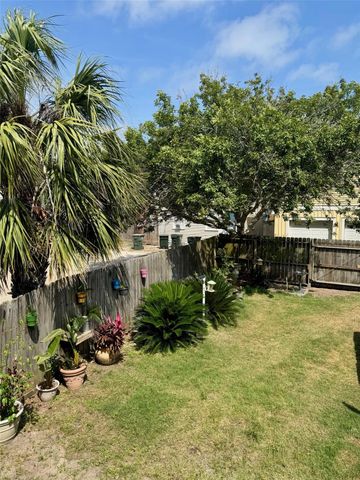 1020 Broadway Street, Galveston, TX 77550