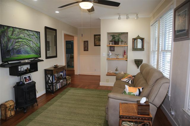 1020 Broadway Street, Galveston, TX 77550