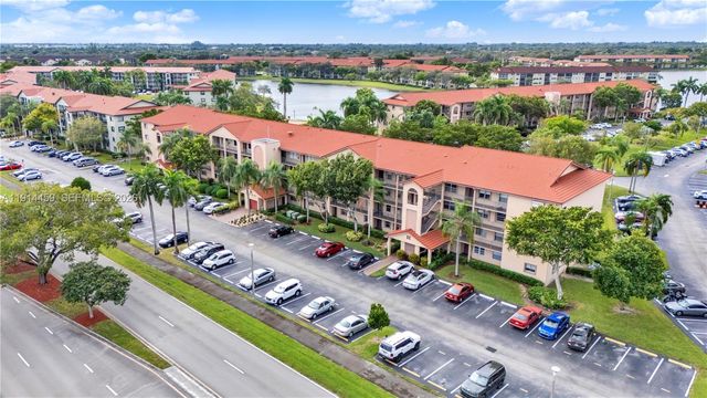 1100 SW 130th Avenue 112H, Pembroke Pines, FL 33027