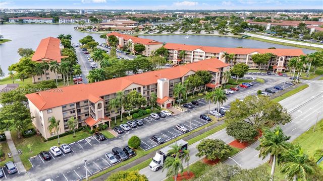 1100 SW 130th Avenue 112H, Pembroke Pines, FL 33027
