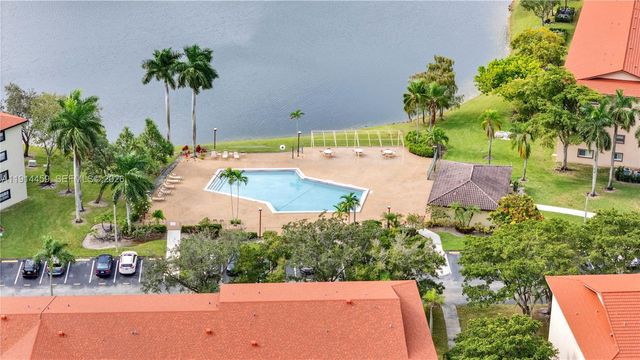 1100 SW 130th Avenue 112H, Pembroke Pines, FL 33027