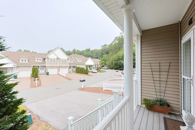 48 Leanne Way 48, Franklin, MA 02038