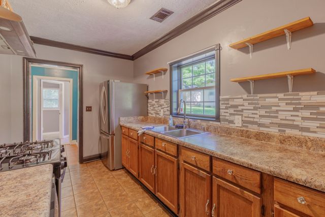 701 N Duke Street, Lafayette, GA 30728