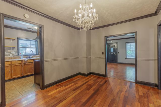 701 N Duke Street, Lafayette, GA 30728